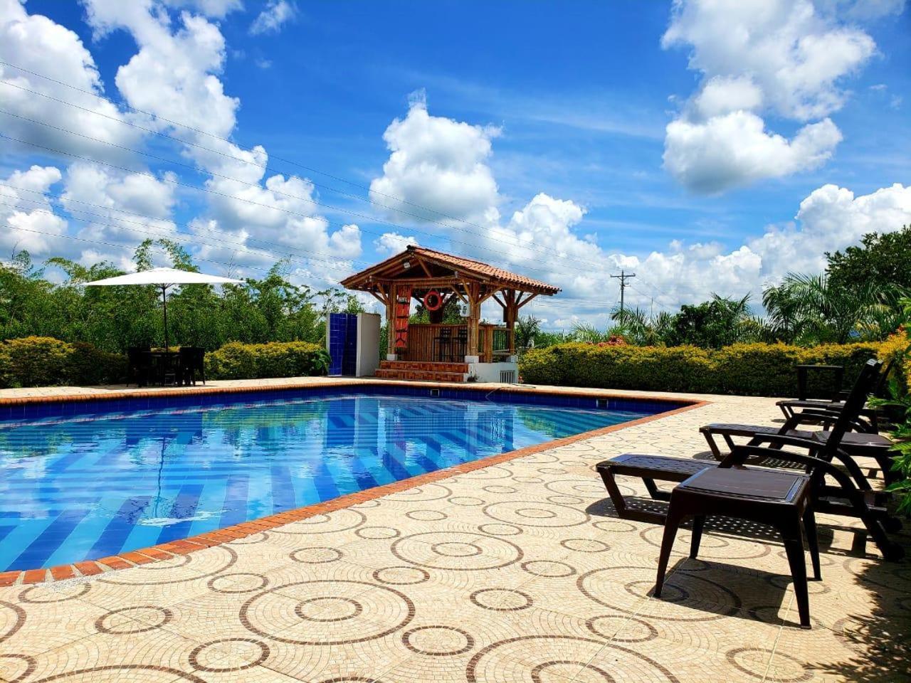 Hotel Campestre Cafe Tropical Quimbaya Exterior photo